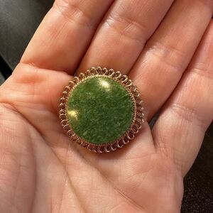 Vintage signed Catamore, possible nephrite jade and 12kt GF stone brooch!